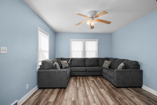 1619 20th Avenue, Rock Island, IL 61201