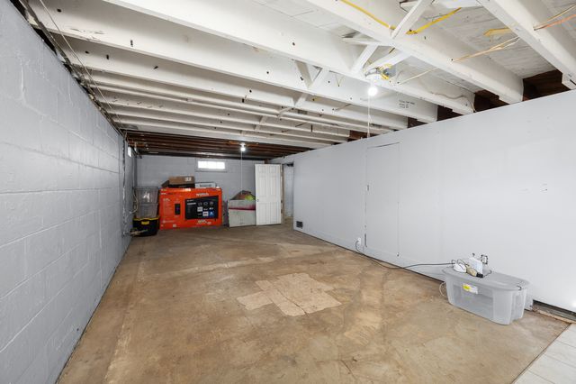 1619 20th Avenue, Rock Island, IL 61201