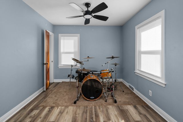 1619 20th Avenue, Rock Island, IL 61201