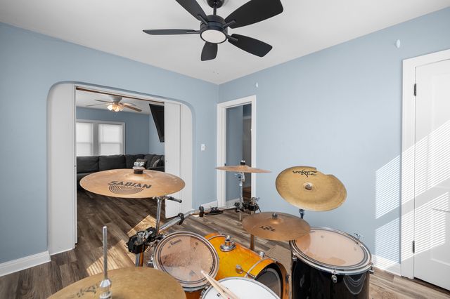 1619 20th Avenue, Rock Island, IL 61201