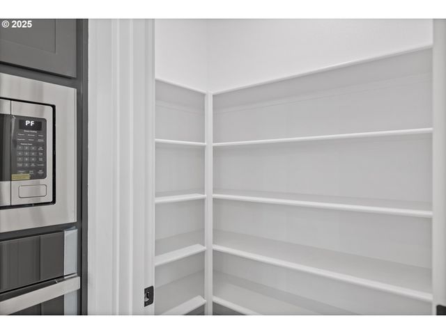 14988 Se Andre Way, Clackamas, OR 97015