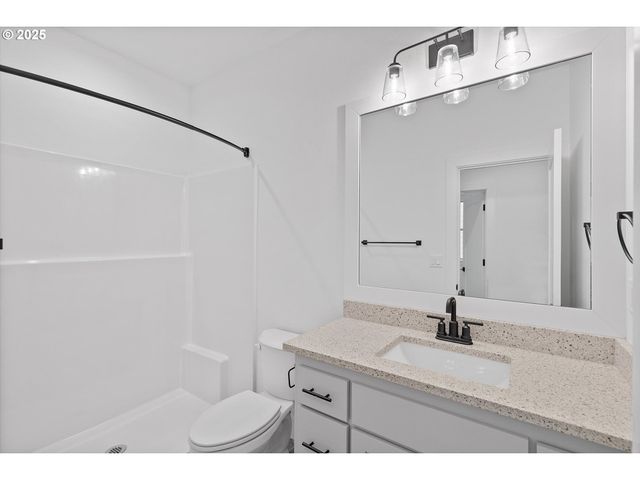 14988 Se Andre Way, Clackamas, OR 97015