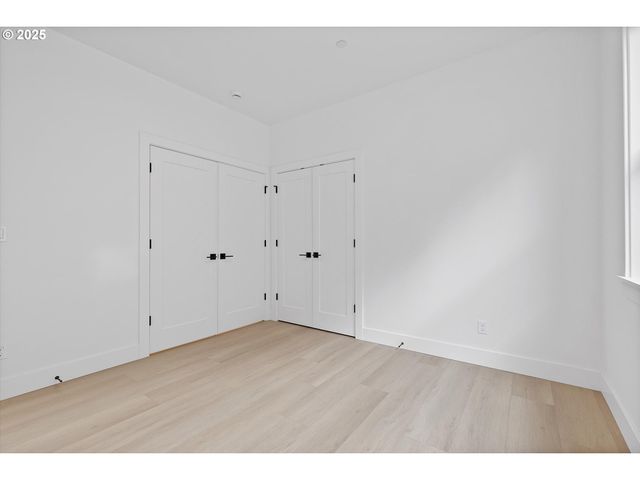 14988 Se Andre Way, Clackamas, OR 97015