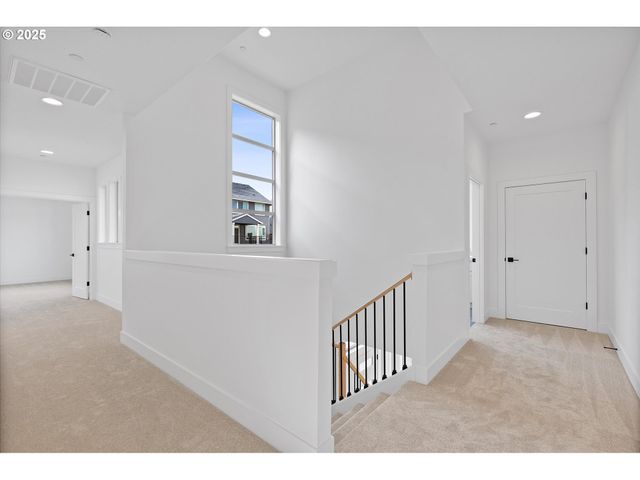 14988 Se Andre Way, Clackamas, OR 97015