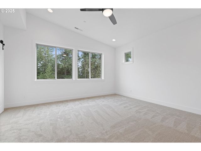 14988 Se Andre Way, Clackamas, OR 97015