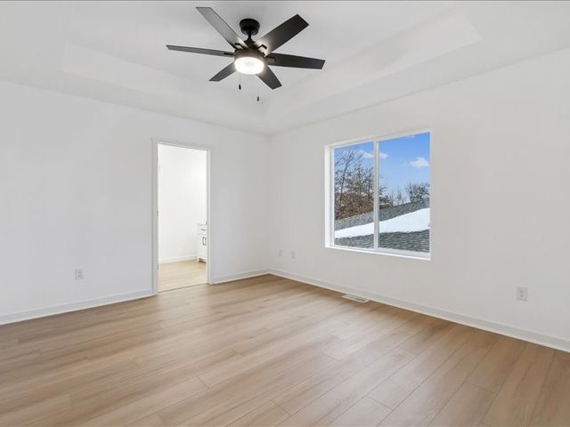 114 Cherry Lane, Riverside, IA 52327