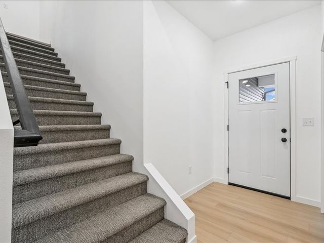 114 Cherry Lane, Riverside, IA 52327