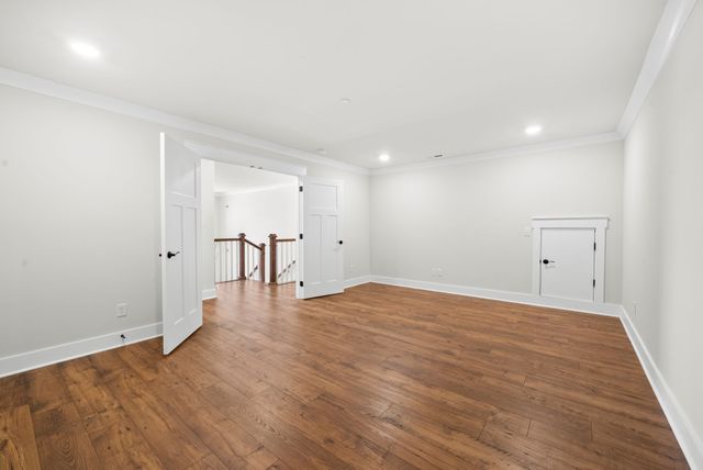 2744 Morrow Ln, Columbia, TN 38401