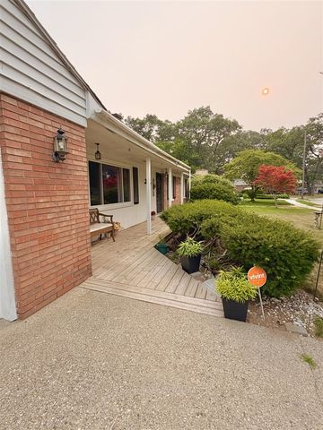 1499 Eastwood Drive, Muskegon, MI 49442