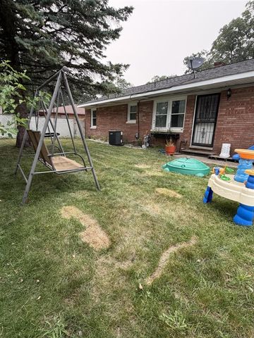 1499 Eastwood Drive, Muskegon, MI 49442