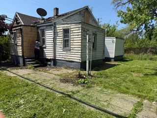 14846 Maddelein Street, Detroit, MI 48205