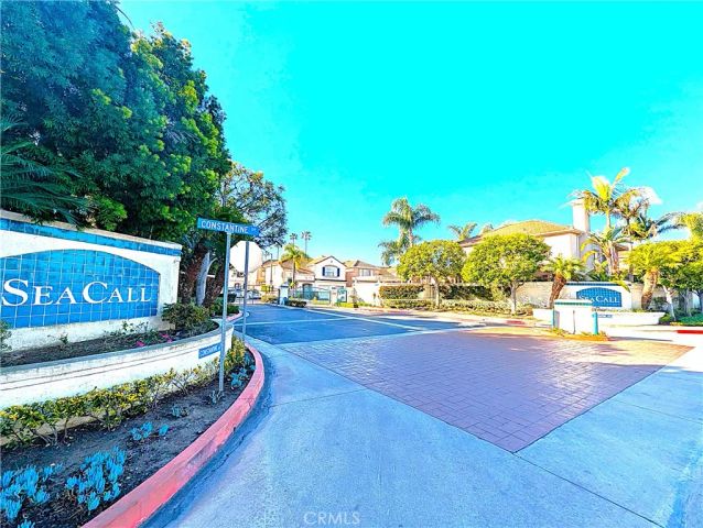 8204 Constantine Drive, Huntington Beach, CA 92646