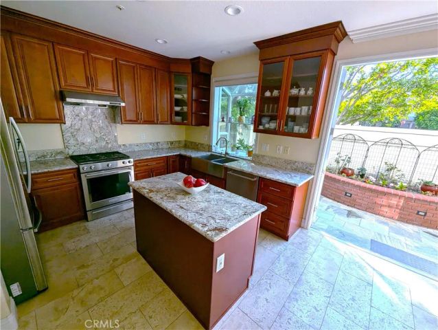 8204 Constantine Drive, Huntington Beach, CA 92646