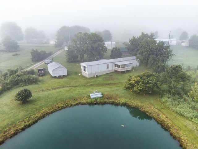 724 Willoughbytown, Jeffersonville, KY 40337