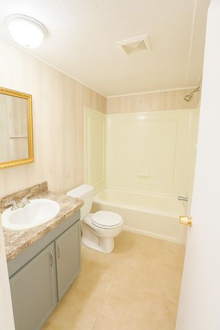 724 Willoughbytown, Jeffersonville, KY 40337