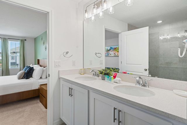 630 LONGBOAT DRIVE, Davenport, FL 33896