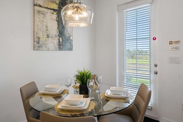 630 LONGBOAT DRIVE, Davenport, FL 33896