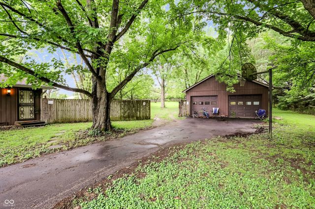 8916 S Franklin Road, Indianapolis, IN 46259