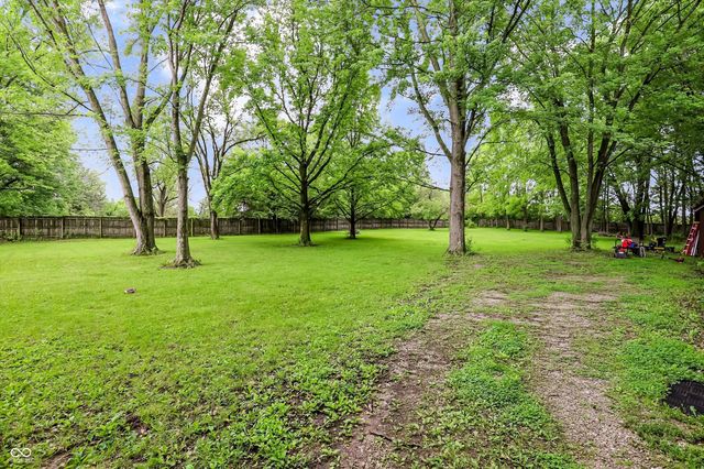 8916 S Franklin Road, Indianapolis, IN 46259