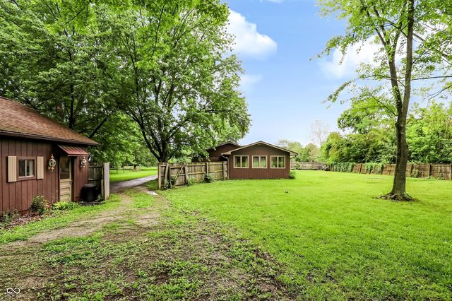 8916 S Franklin Road, Indianapolis, IN 46259