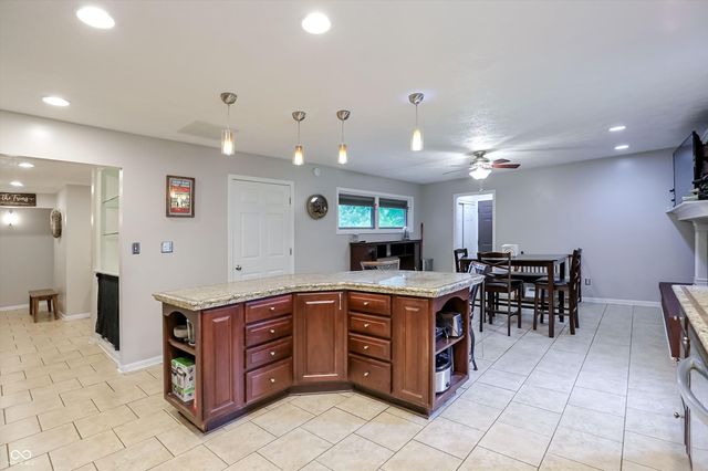 8916 S Franklin Road, Indianapolis, IN 46259