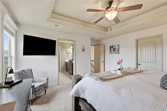 1406 Silhouette Drive, Kearney, MO 64060