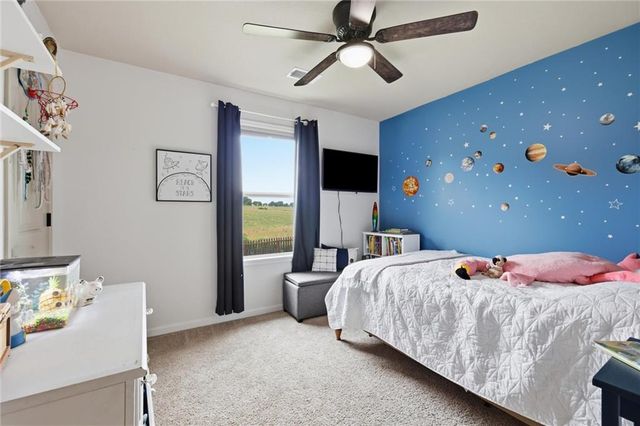 1406 Silhouette Drive, Kearney, MO 64060