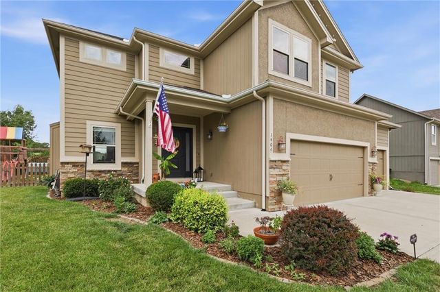 1406 Silhouette Drive, Kearney, MO 64060