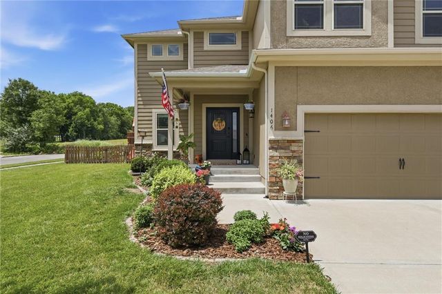1406 Silhouette Drive, Kearney, MO 64060