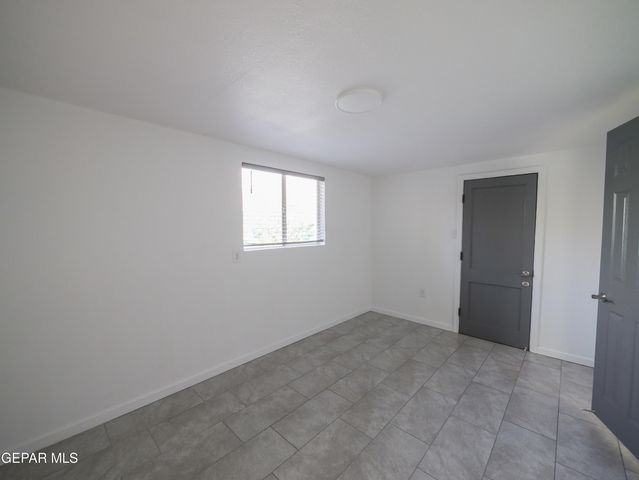 339 Medina Street A, El Paso, TX 79905