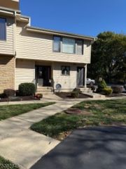 11 Cheyenne Rd, Andover Twp., NJ 07848