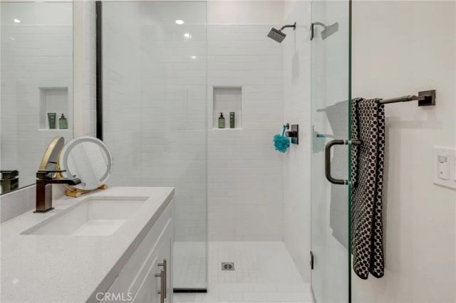 11753 Florence Ave 5, Santa Fe Springs, CA 90670