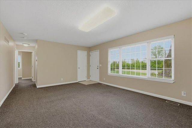 2450 Lowenstein Drive, Lee's Summit, MO 64081