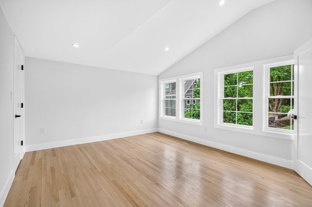 210 Summer Street, Arlington, MA 02474