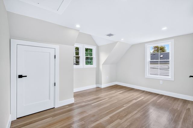 210 Summer Street, Arlington, MA 02474