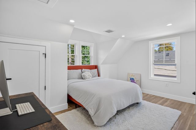 210 Summer Street, Arlington, MA 02474