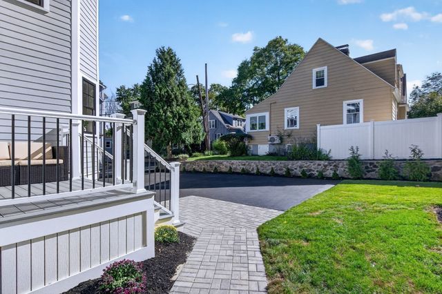 210 Summer Street, Arlington, MA 02474