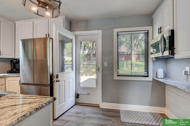 502 S 50th Street, Omaha, NE 68106