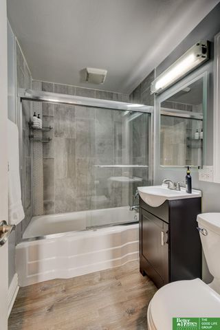 502 S 50th Street, Omaha, NE 68106