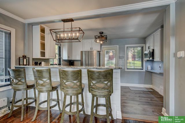 502 S 50th Street, Omaha, NE 68106