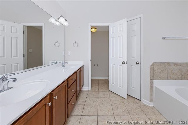 32 Basket Oak Drive, Bunnlevel, NC 28323