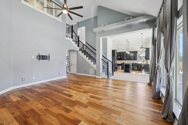 806 Parkwood Court, Mckinney, TX 75072