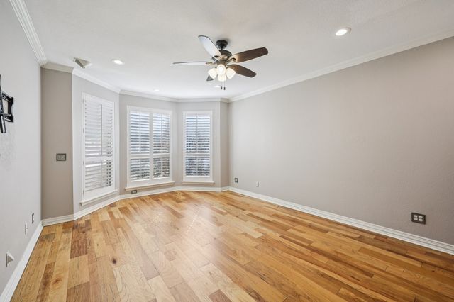 806 Parkwood Court, Mckinney, TX 75072