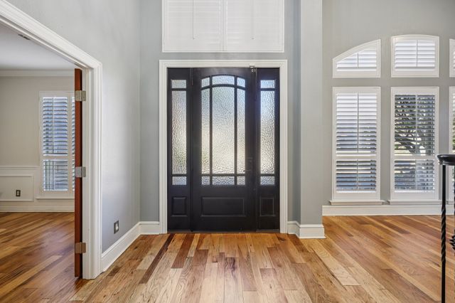 806 Parkwood Court, Mckinney, TX 75072