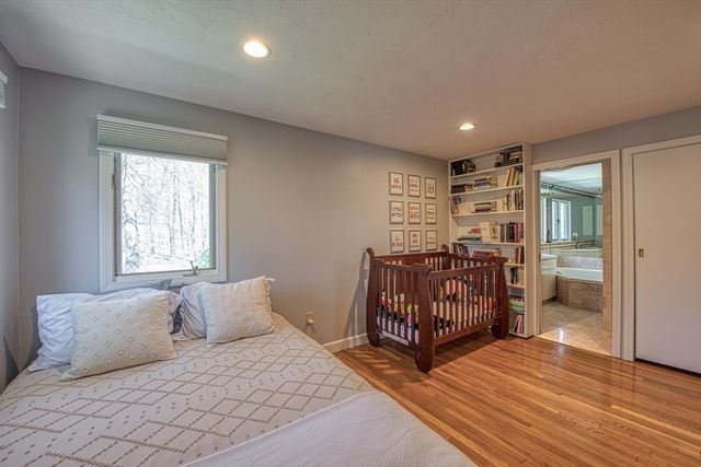 30 Ashcroft Rd, Sharon, MA 02067