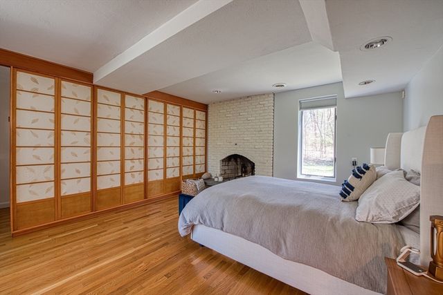 30 Ashcroft Rd, Sharon, MA 02067