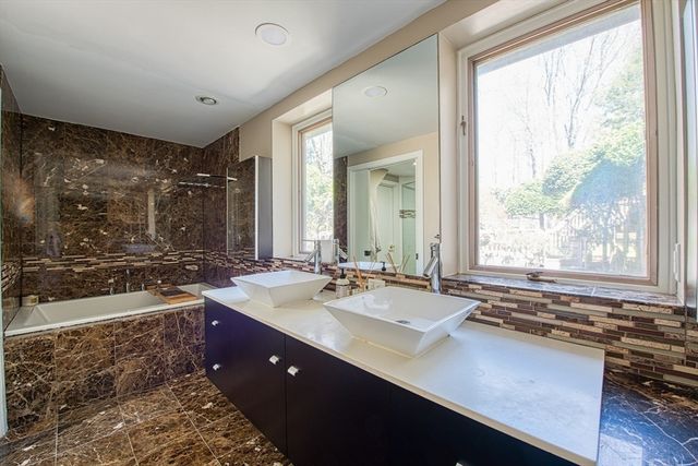 30 Ashcroft Rd, Sharon, MA 02067