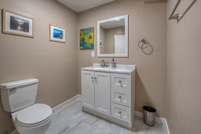 30 Ashcroft Rd, Sharon, MA 02067