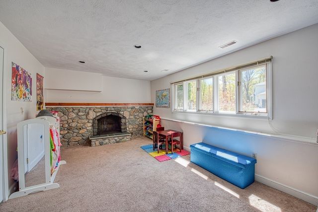 30 Ashcroft Rd, Sharon, MA 02067