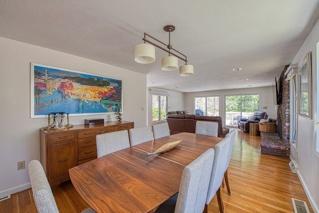 30 Ashcroft Rd, Sharon, MA 02067